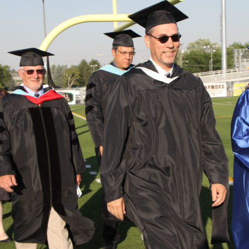 2015 students graduating