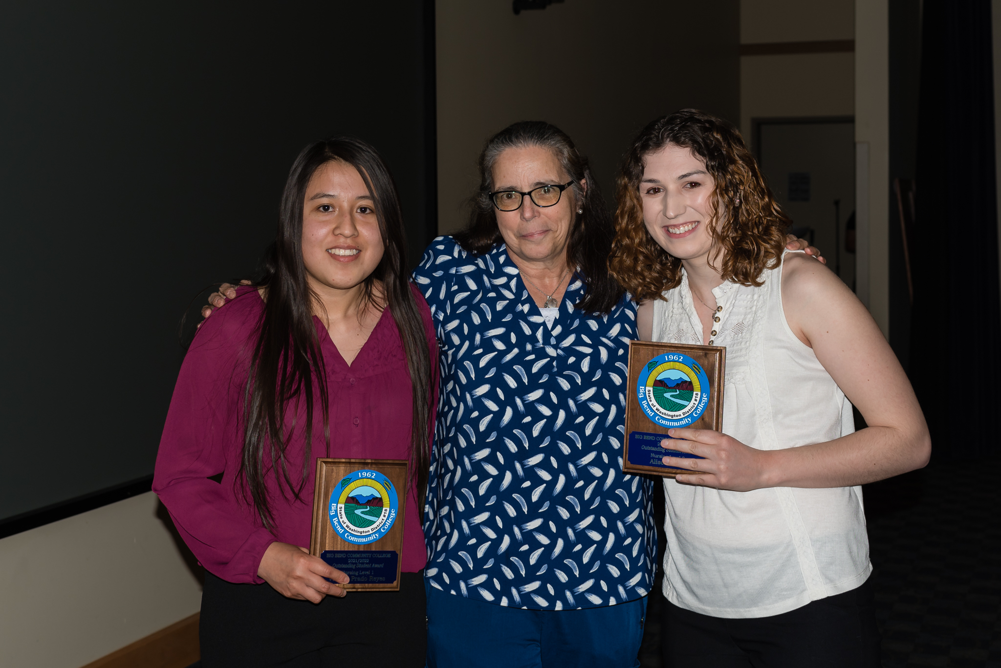 Vanesa Prado Reyes, Mercedes Gonzalez-Aller and Alison Freel