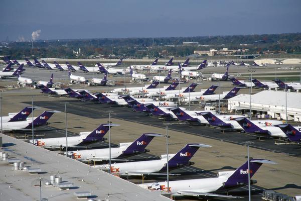 Fed Ex planes